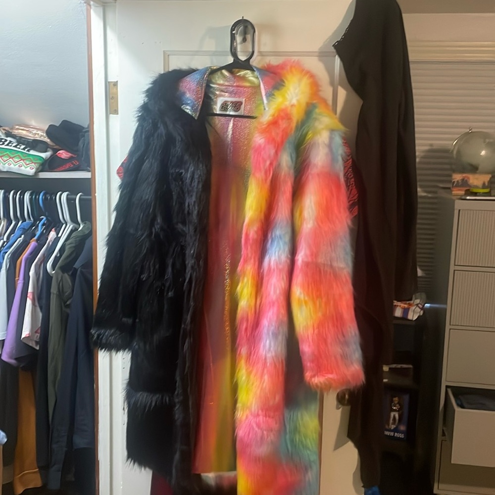 Area 51 faux fur coat